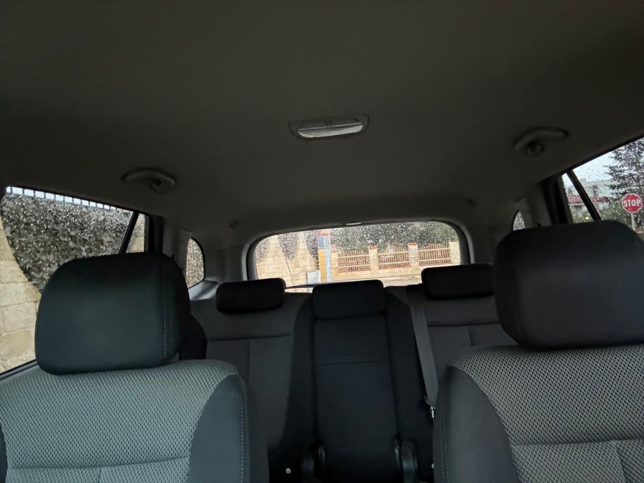 Hyundai Santa Fe 2.2 CRDi VGT Dynamic 4x2 5 p.ti