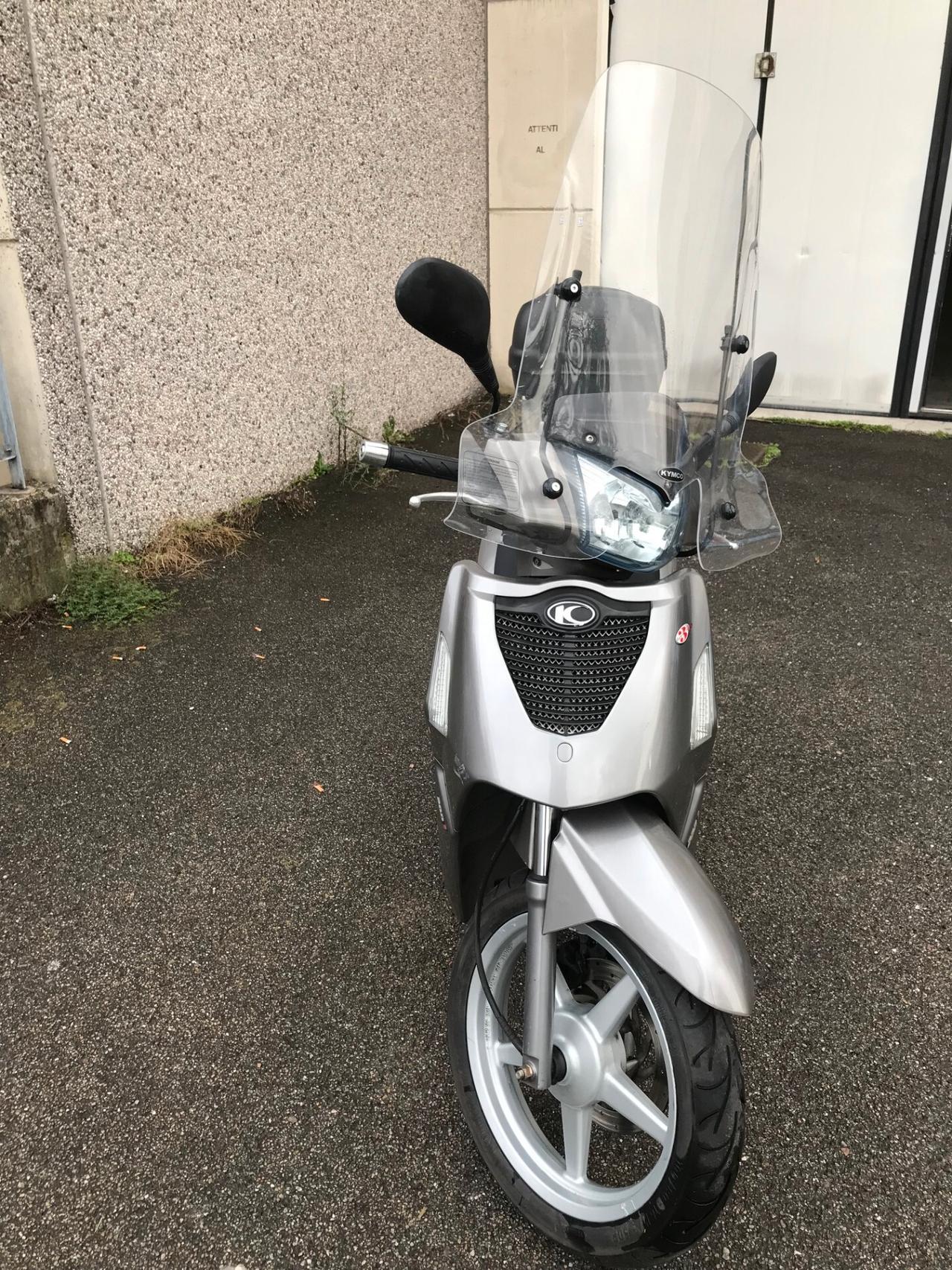 Kymco People 200i PEOPLE S
