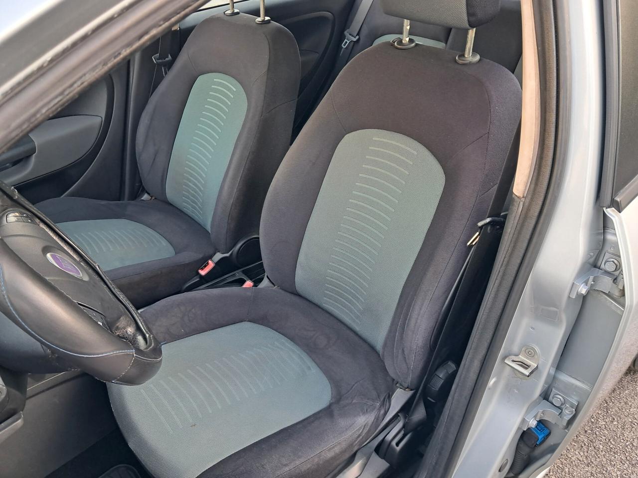 Fiat Grande Punto 1.3 MJT 75 CV 5 porte Dynamic