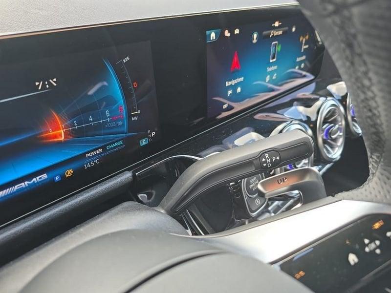 Mercedes-Benz GLA 35 AMG Night Package II AMG Line