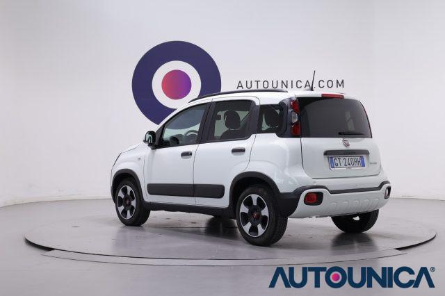 FIAT Panda Cross 1.0 FIREFLY S&S HYBRID NEOPATENTATI