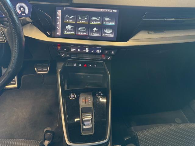 AUDI A3 SPB 35 TFSI Stronic line edition