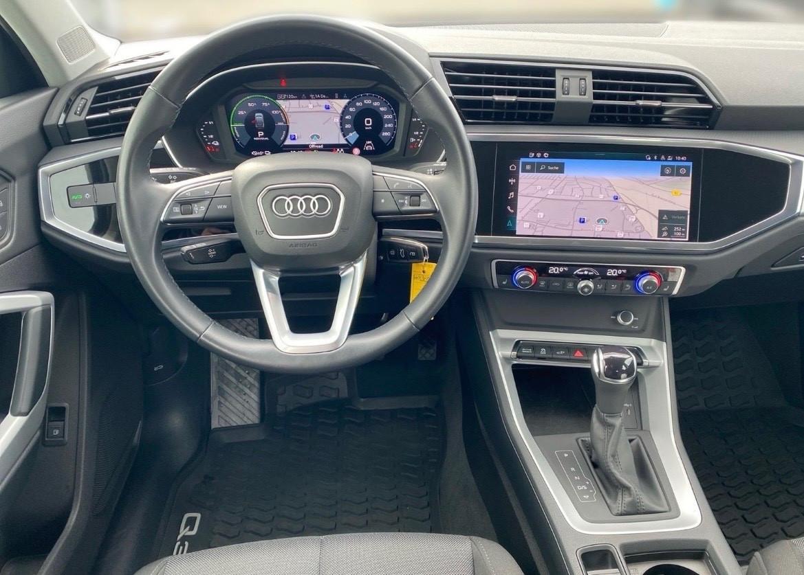 Audi Q3 Sportback 45TFSI e NAVI/VIRTUAL/SHZ/PDC