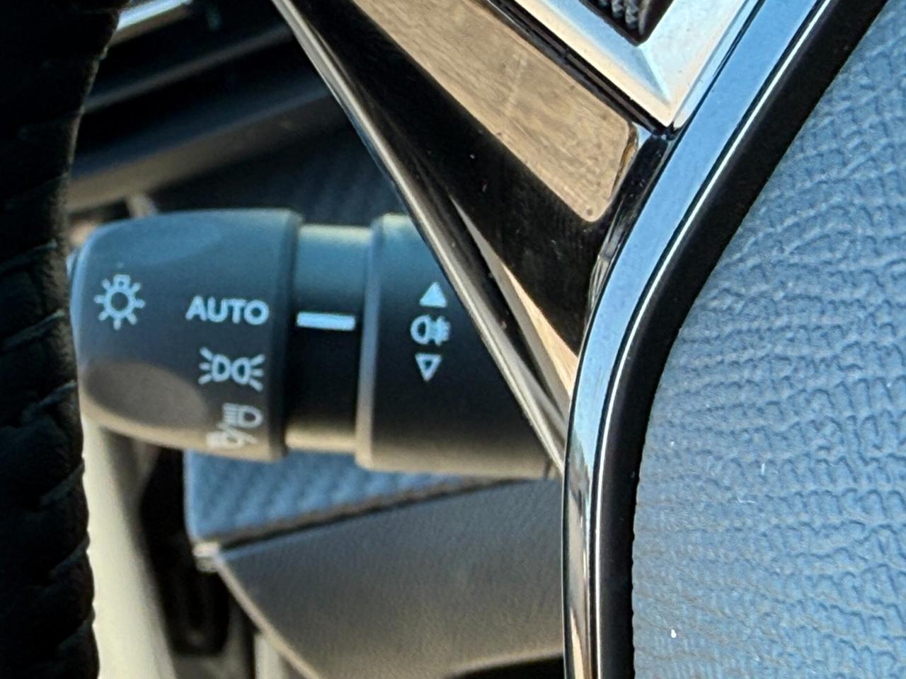 Peugeot 2008 PureTech 130 S&S EAT8 Allure