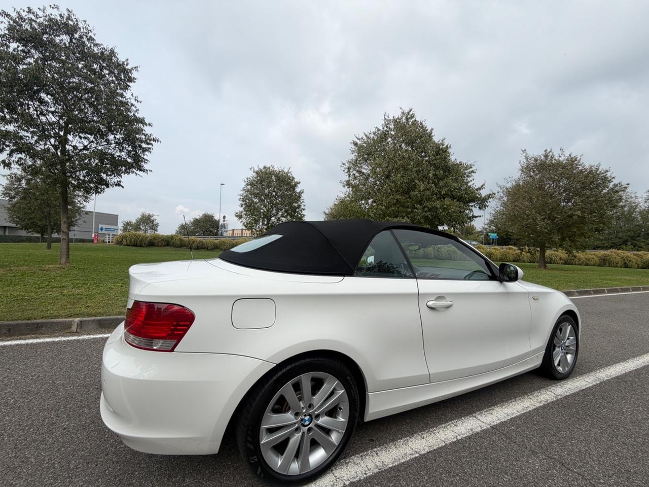 Bmw 120 118d 2.0 143CV Cabrio Eletta