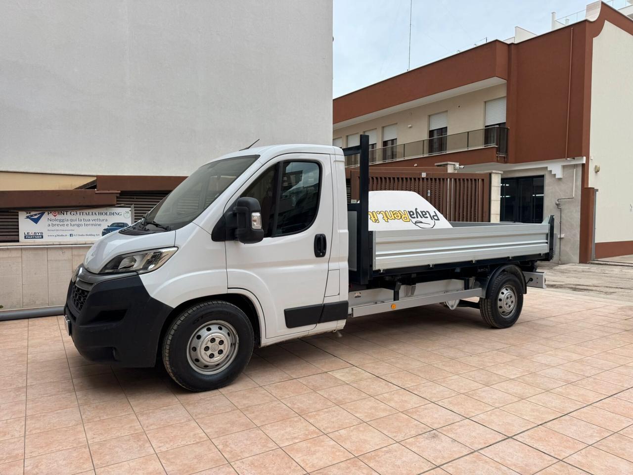 Citroen JUMPER 2.2 140CV RIBALTABILE TRILATERALE