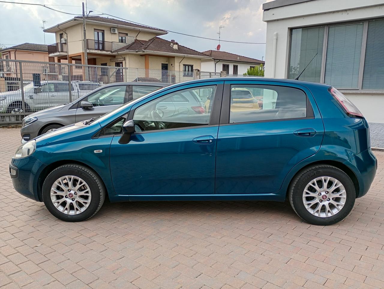 Fiat Punto Evo 1.2 5 porte S&S Blue&Me