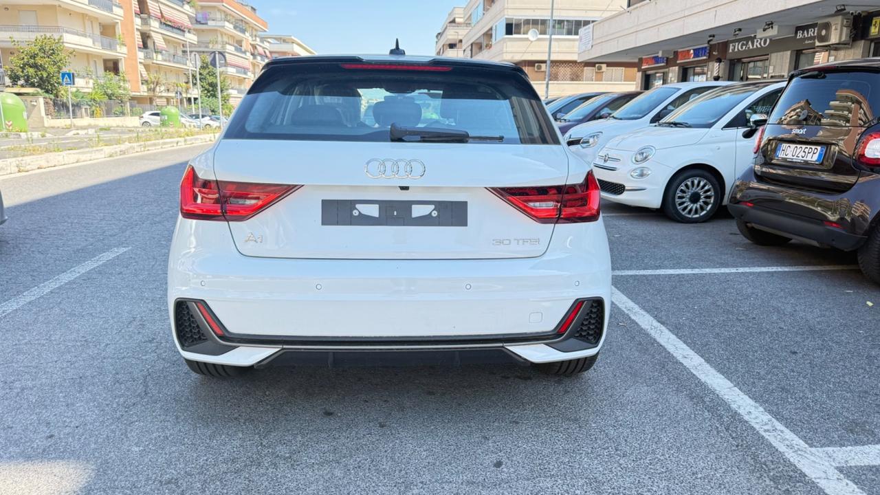 Audi A1 SPB 30 TFSI S tronic line edition LED NAVI KAMERA COCKPIT PDC BLUETOOTH CERCHI 17