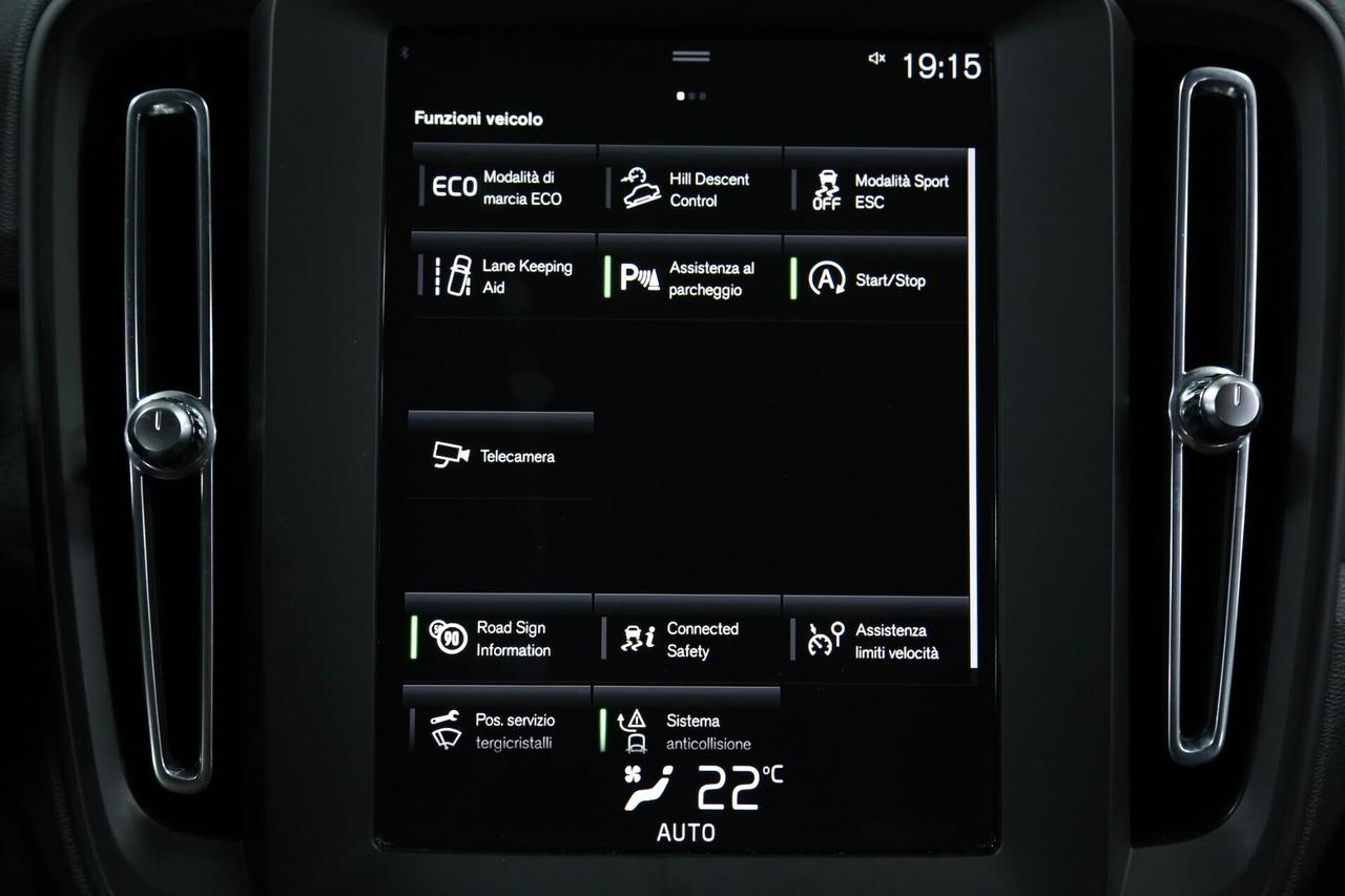 Volvo XC40 N1 D3 Momentum Geartronic