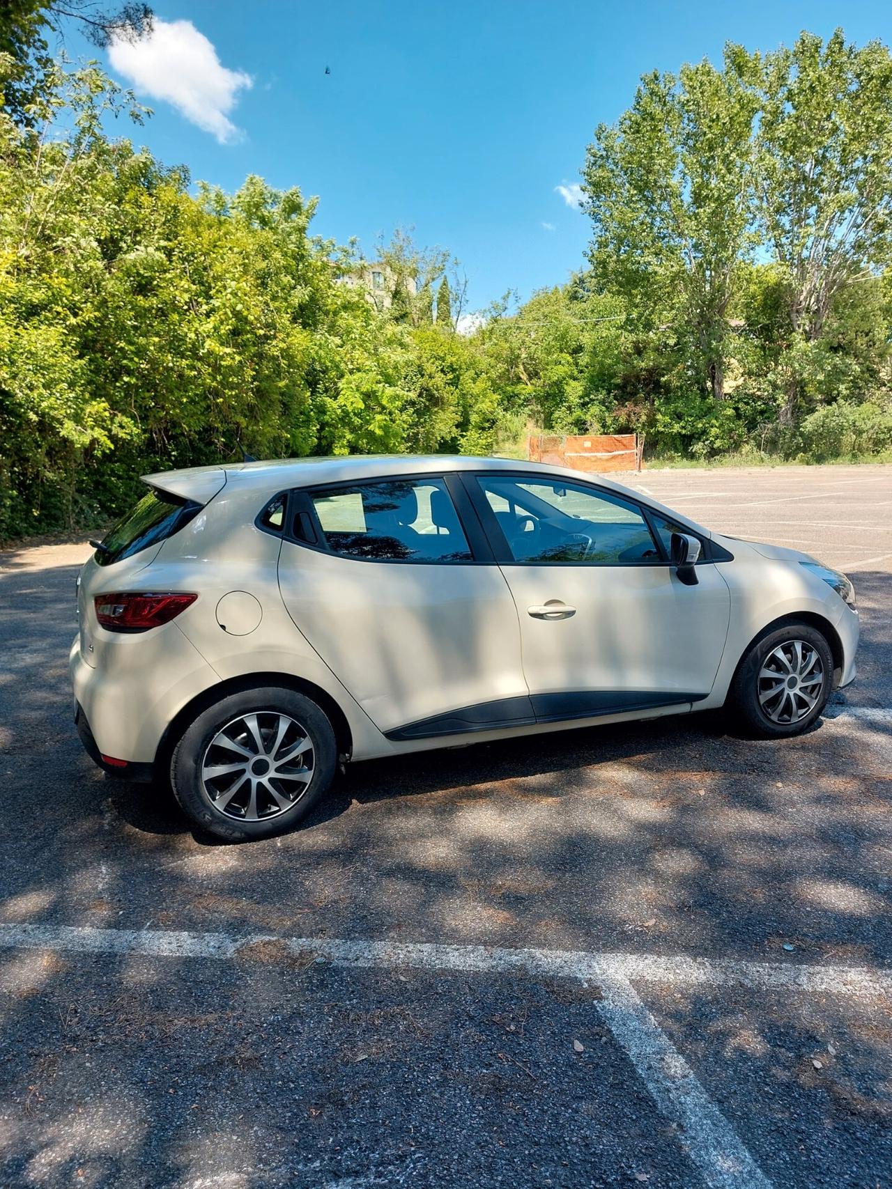 Renault Clio dCi 8V 75CV Start&Stop 5 porte Energy Zen