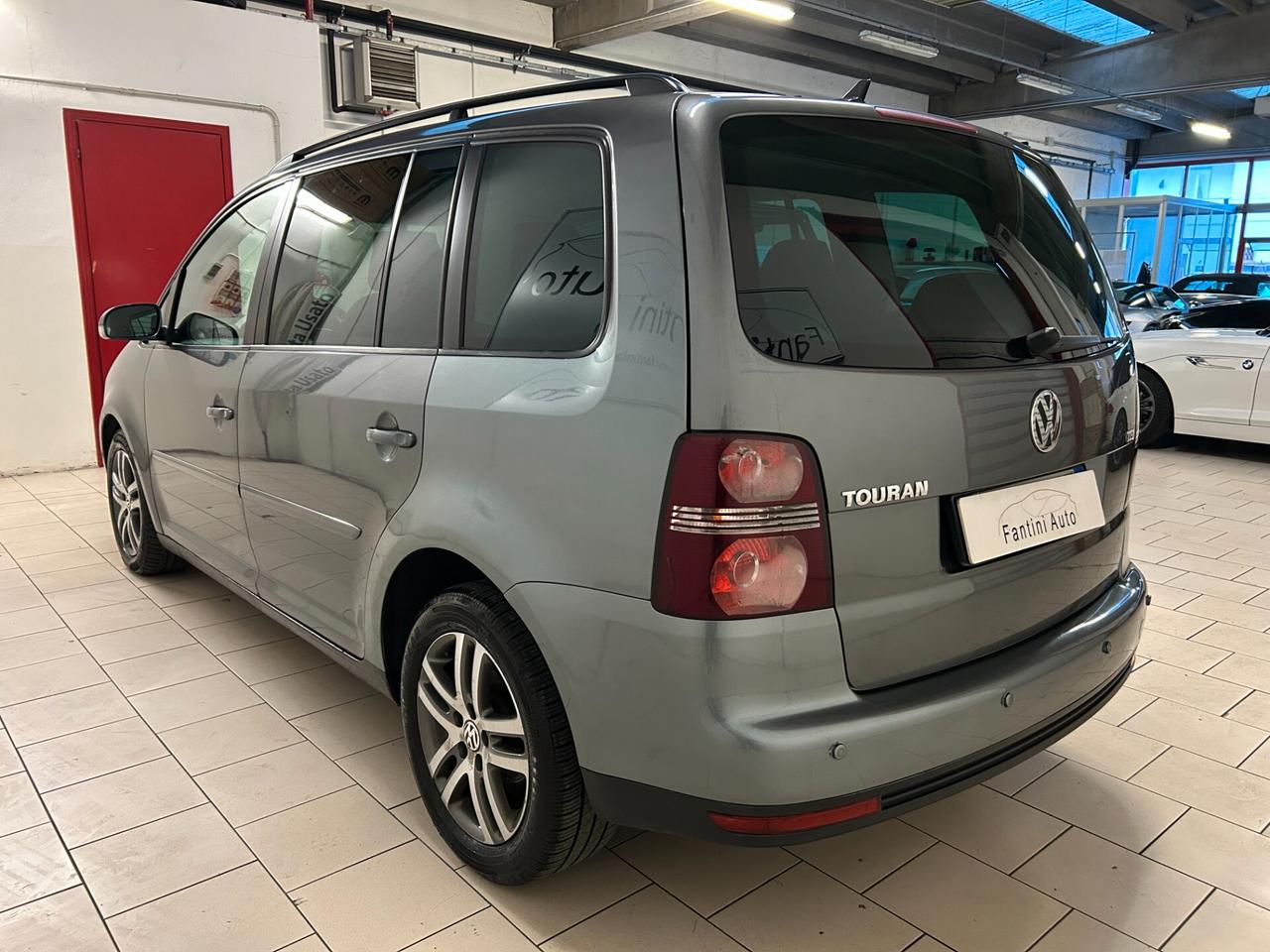 Volkswagen Touran TrendLine 1.9 TDI 7posti-DETTAGLI IN DESCRIZIONE