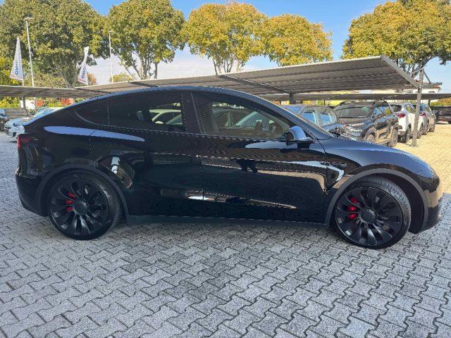 TESLA Model Y Performance AWD