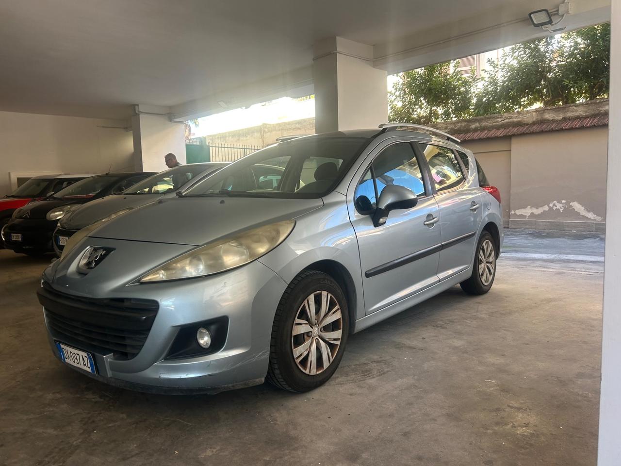 Peugeot 207 1.4 8V 75CV 5p. Energie Sport ECO GPL