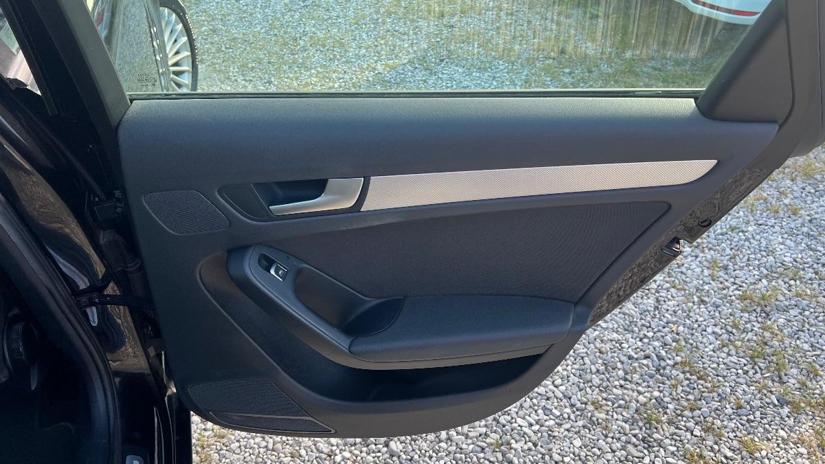 AUDI - A4 Avant Avant 2.0 tdi Advanced 177cv multitronic