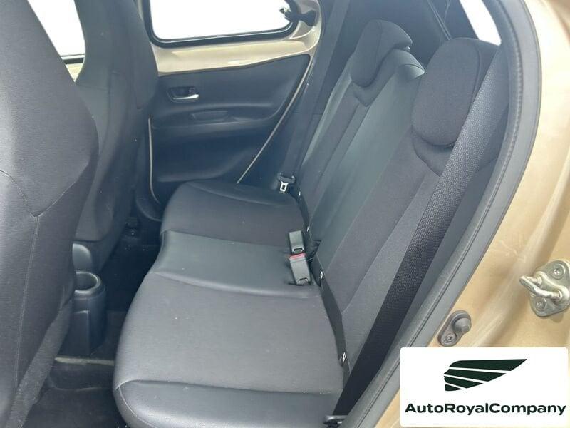 Toyota Aygo X 1.0B (72 CV) Lounge