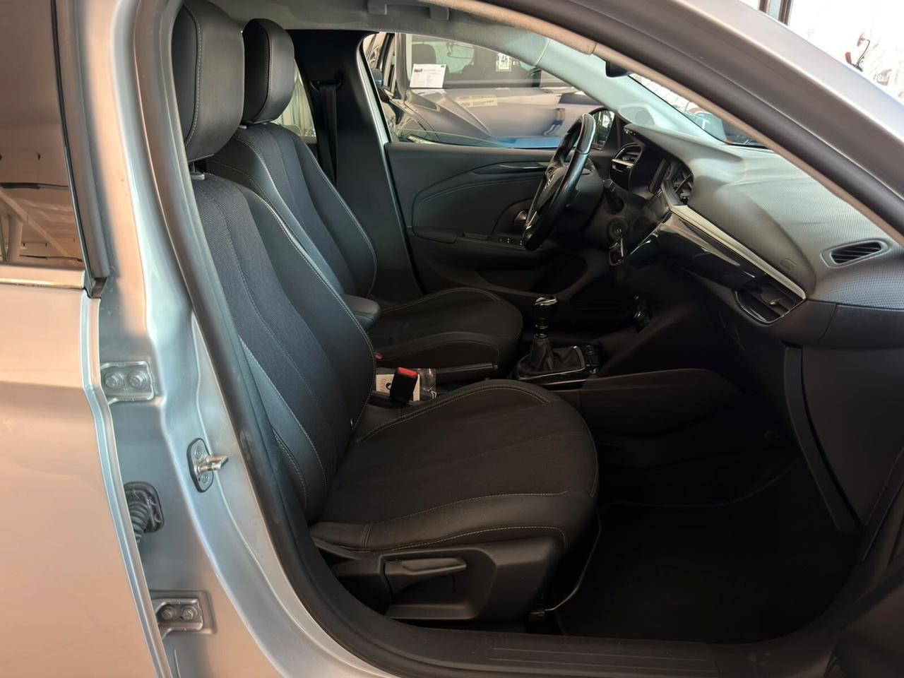 Opel Corsa 1.2cc 100Cv GS Line s Doppio Treno Di Gomme Neopatentati