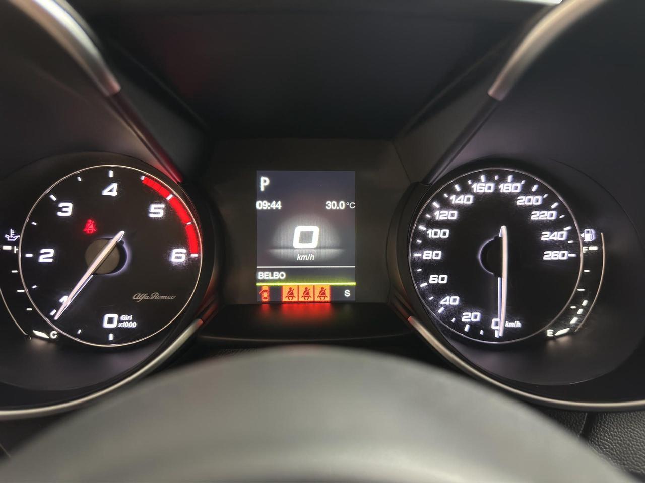 Alfa Romeo Giulia 2.2 t Super 150cv auto