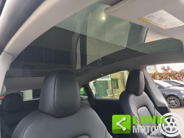 TESLA Model Y Performance AWD