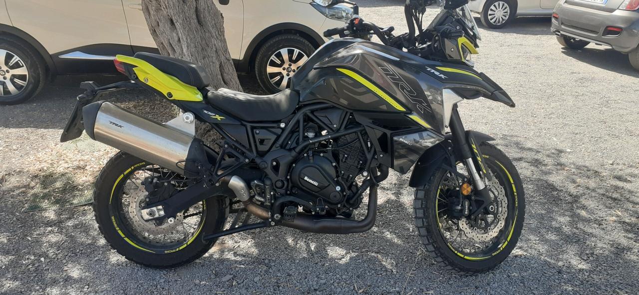 Benelli TRK 702X 2024 - 700CC LB AUTOMOBILI