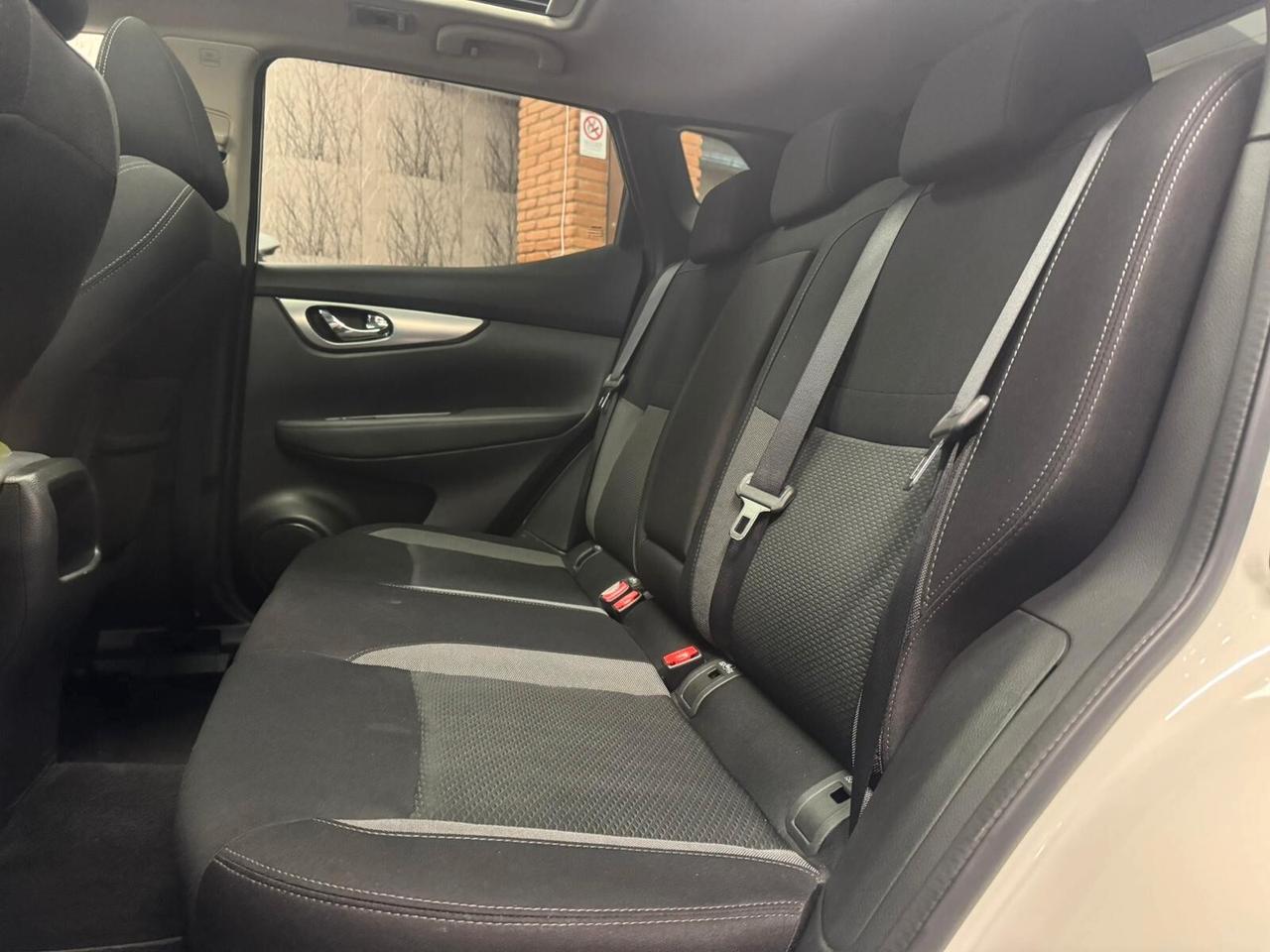 Nissan Qashqai 1.3 DIG-T 160 CV Tekna