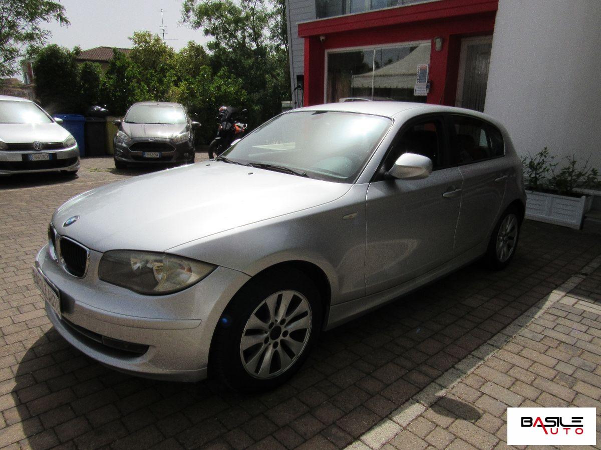 BMW - Serie 1 - 120d 5 porte Futura DPF