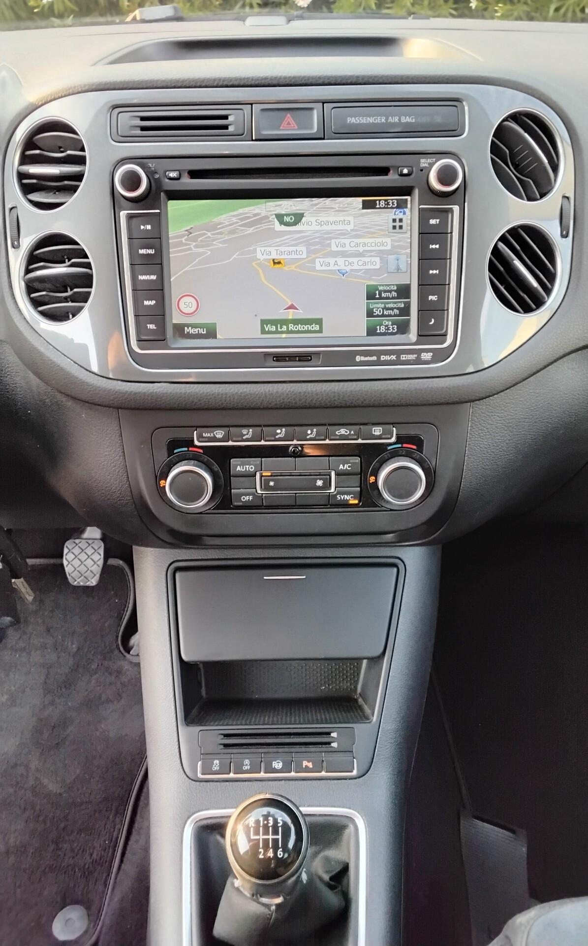 Volkswagen Tiguan 2.0 TDI 110 CV Sport & Style BlueMotion Technology