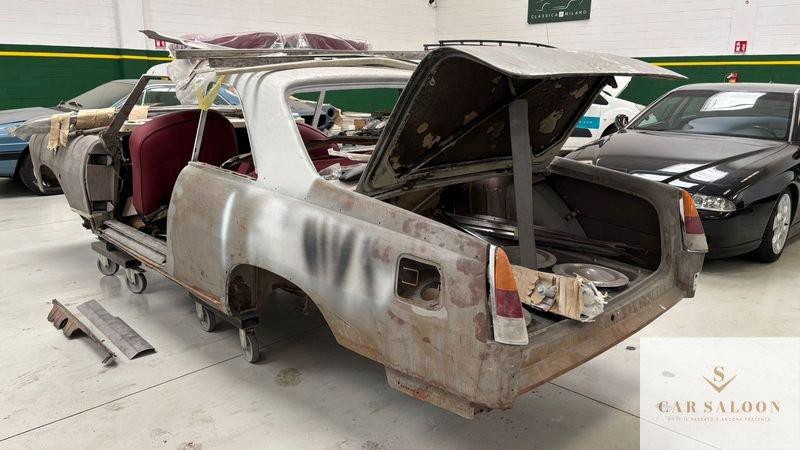 Lancia Flaminia 2.5 – 1963 - Progetto Restauro - Materiale incluso