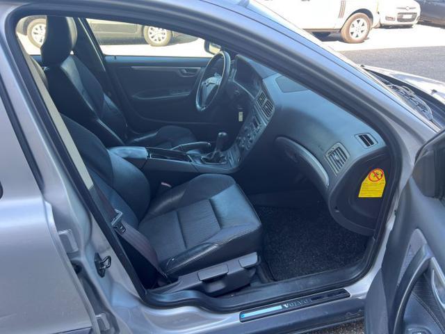 VOLVO S60 2.4 D5 20V cat