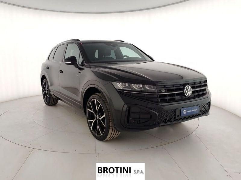 Volkswagen Touareg 3.0 V6 TDI SCR 170kW R-Line Final Edit