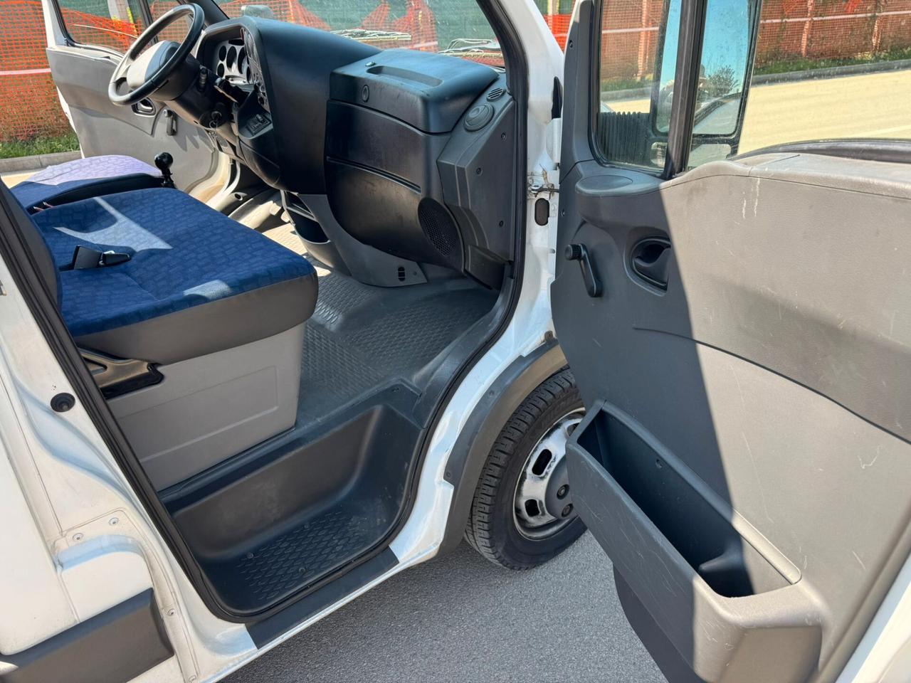 Iveco Daily 35C13 80,000km COMEAR