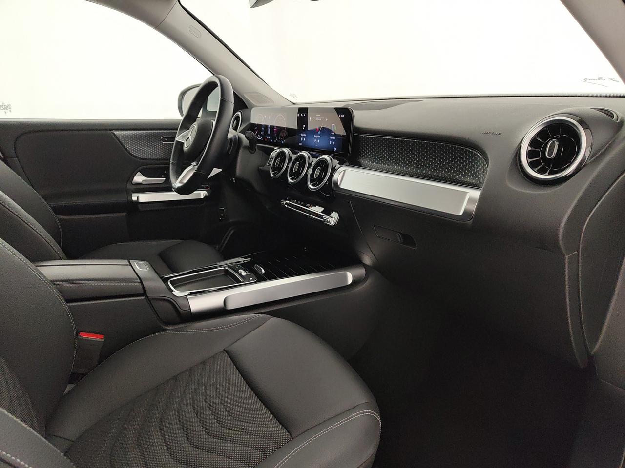 Mercedes-Benz GLB 180 d Progressive Advanced auto