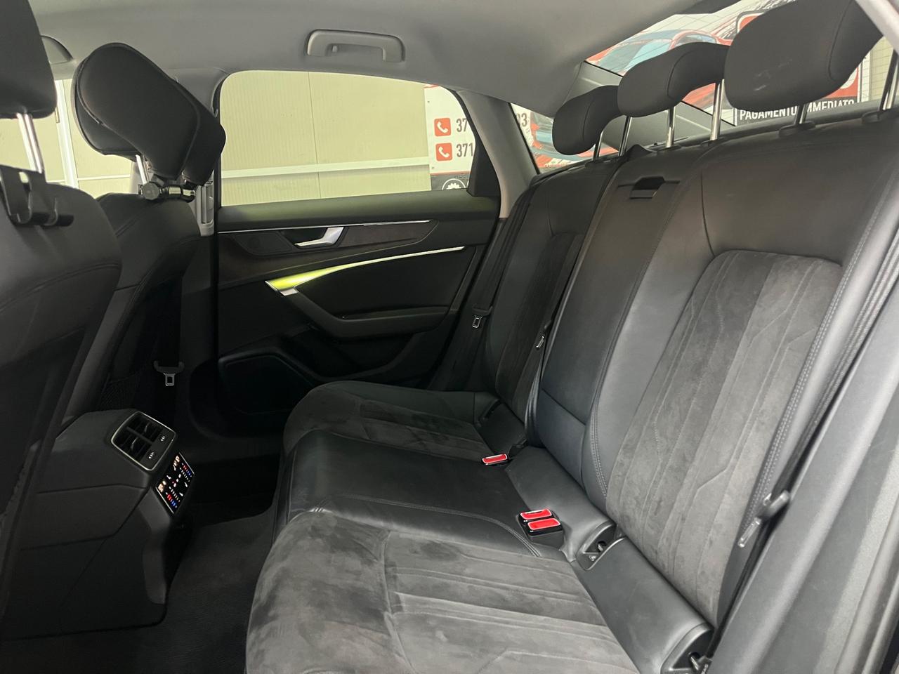 AUDI A6 QUATTRO S-TRONIC