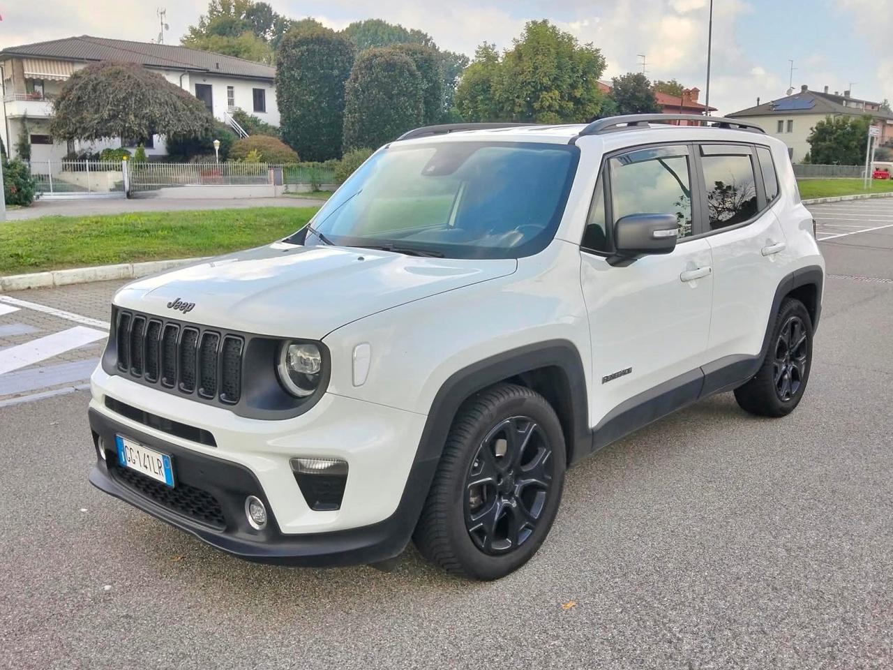 Jeep Renegade 1.3 T4 DDCT Automatic*Navi*Radar*Full