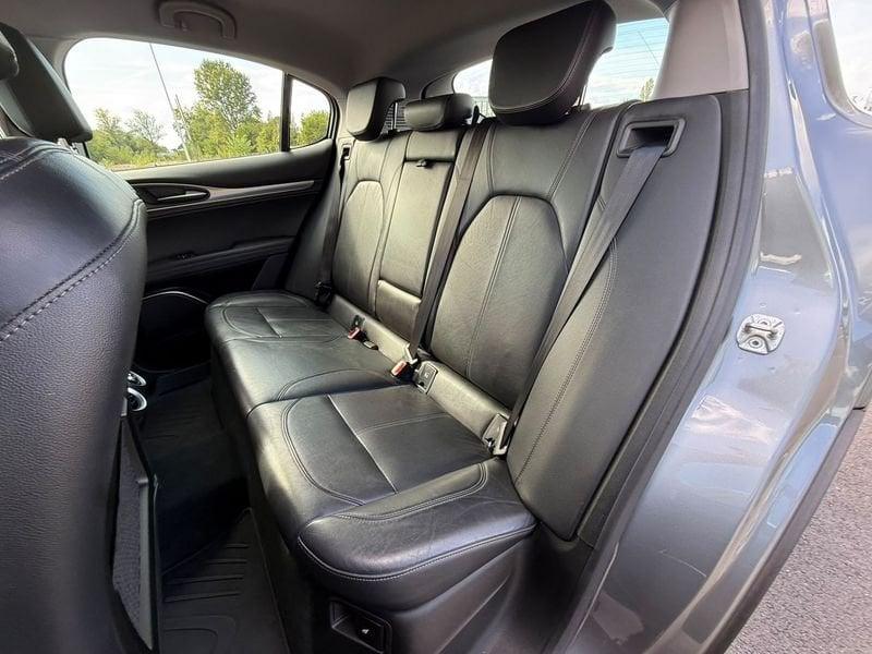 Alfa Romeo Stelvio 2.2 Turbo Diesel 210CV AT8 Q4 Super