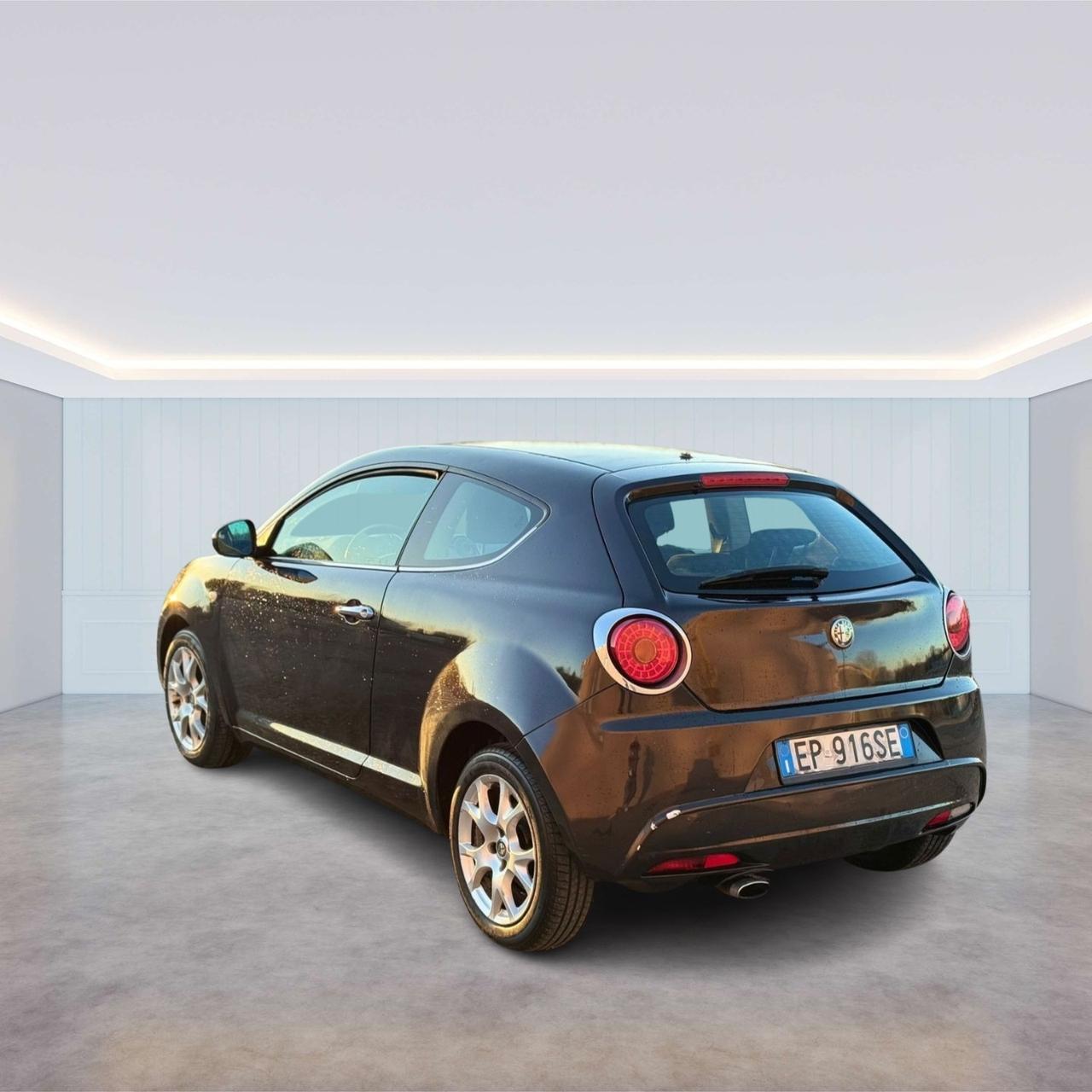 Alfa Romeo MiTo 1.3 JTDm-2 95 CV S&S Distinctive Sport Pack
