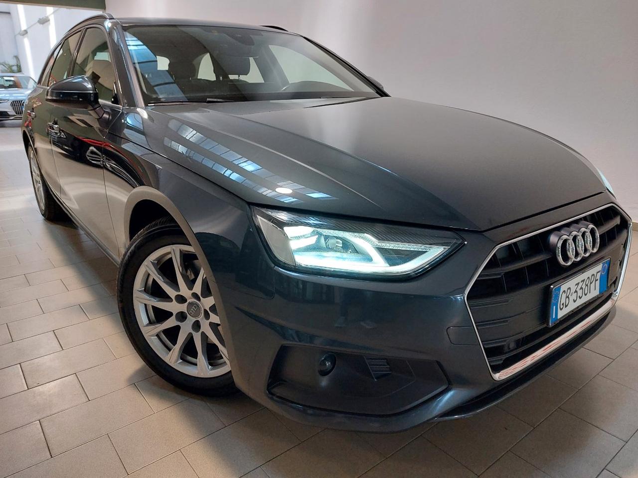 Audi A4 Avant 35 2.0 tdi mhev Business 163cv s-tronic