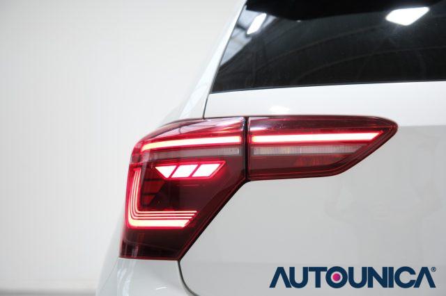 VOLKSWAGEN Polo 1.0 TSI DSG R-LINE AUTOMATICA NEOPATENTATI