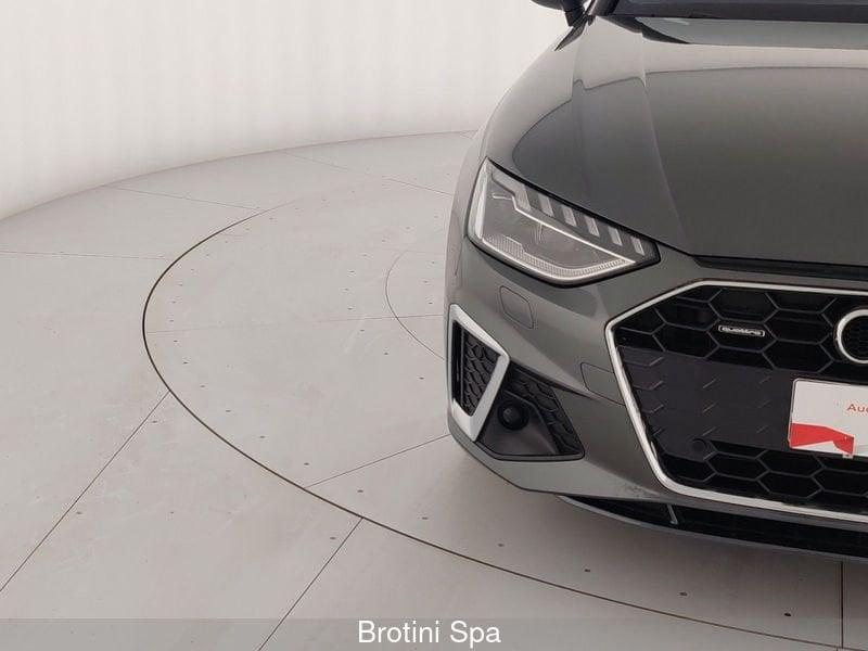 Audi A4 Avant 40 TDI S tronic S line edition