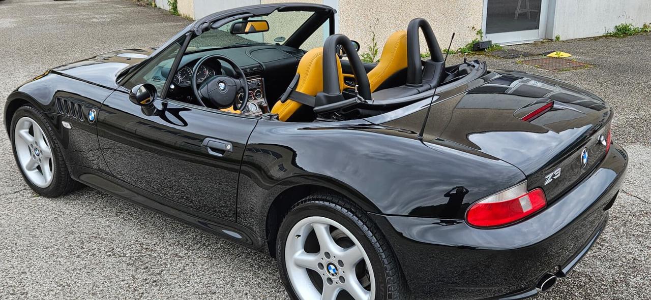 Bmw 2.2 Roadster Kyalami Individual
