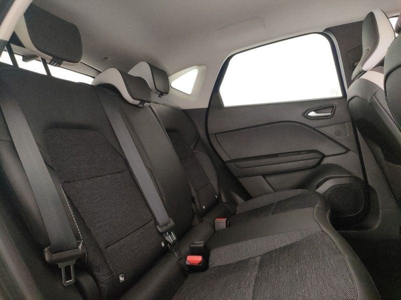 Renault Captur 1.6 E-Tech hybrid Intens 145cv auto