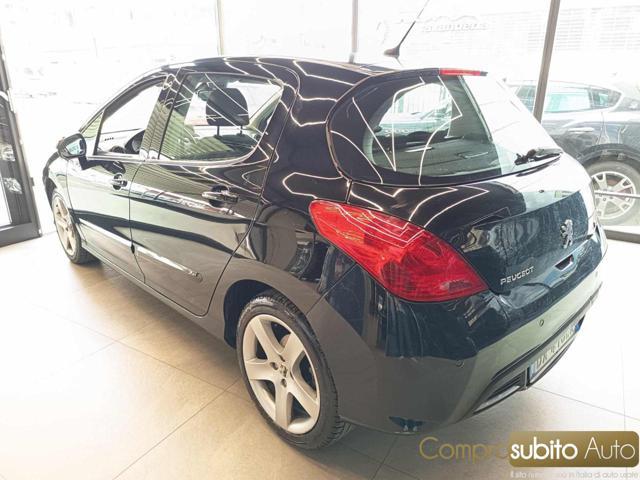 PEUGEOT 308 1.6 HDi 110CV 5p. Féline (6 Marce)