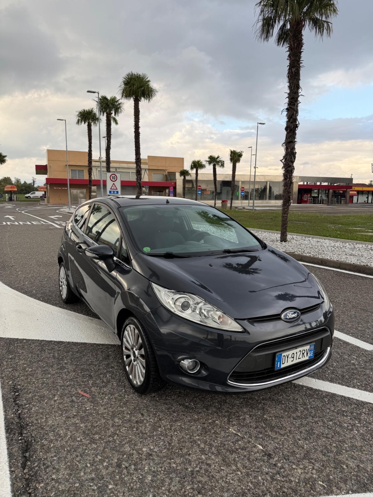 Ford Fiesta 1.2 82CV 3 porte Titanium