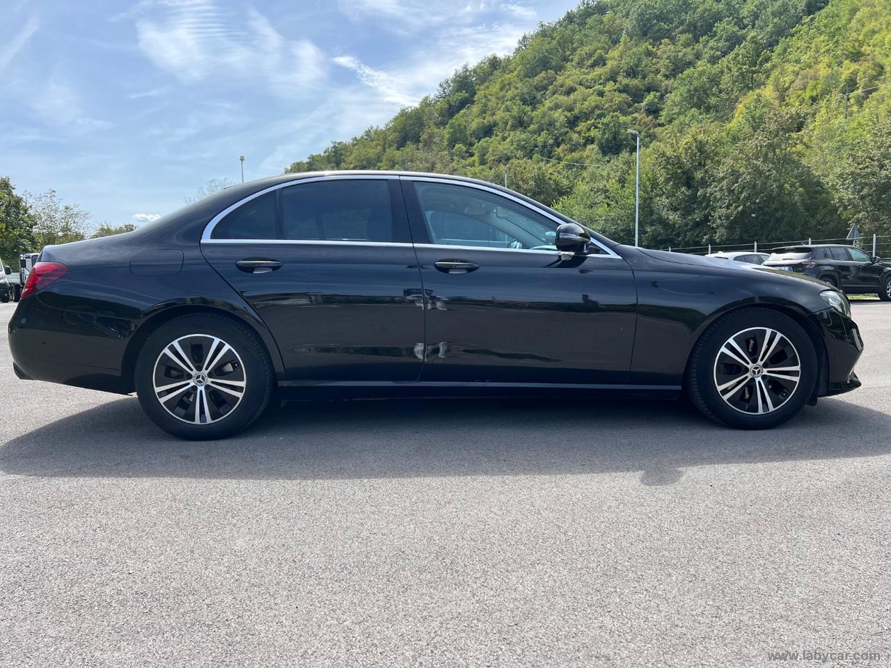 MERCEDES-BENZ E 220 d 4Matic Auto Business Sport