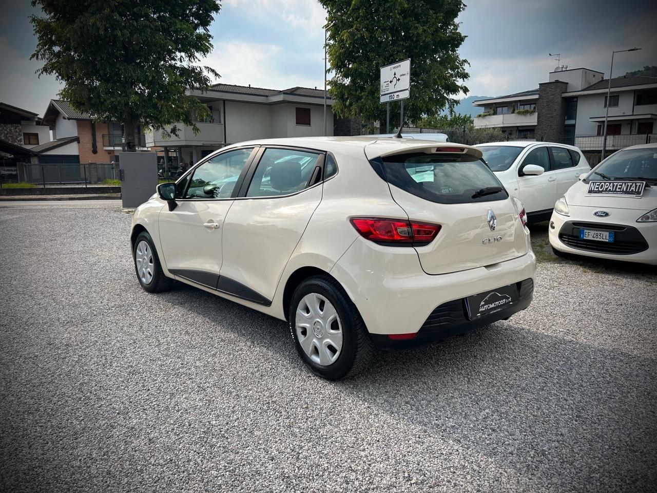 Renault Clio 1.2 75CV GPL 5 p-UNIPROPRIETARIO