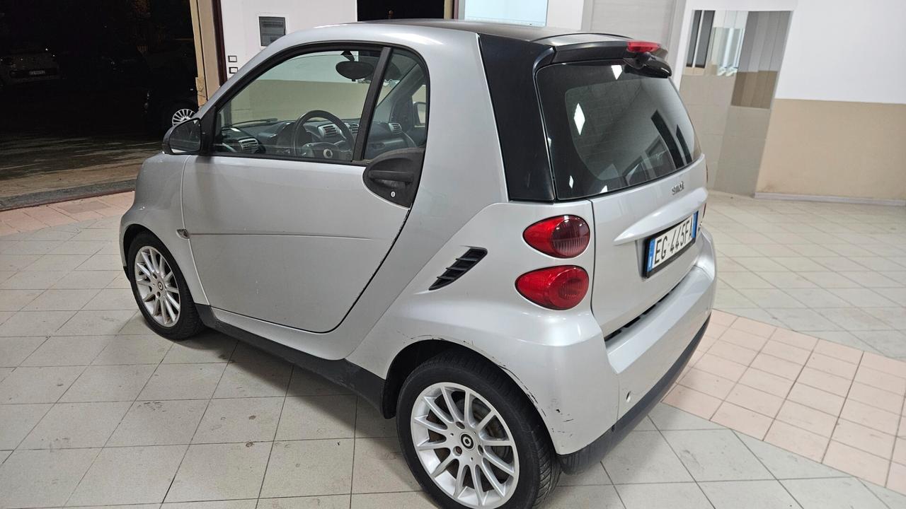 Smart ForTwo 1000 52 kW coupé passion