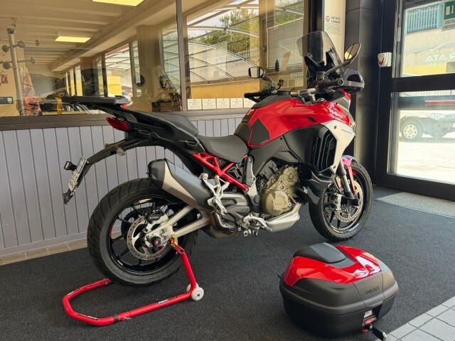 Ducati Multistrada V4s Travel & Radar SOLO 4.000 KM