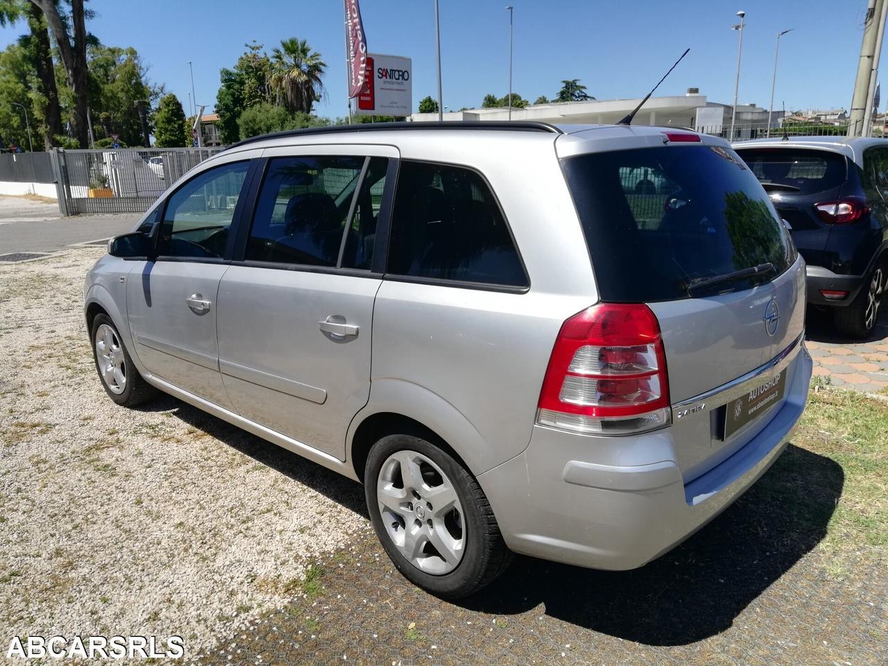 OPEL - Zafira - 1.9 CDTI 120CV Cosmo - UNIPRO - NE