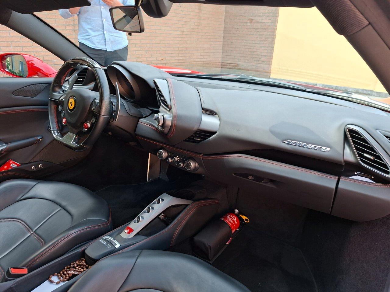 Ferrari 488 Coupe 3.9 GTB dct