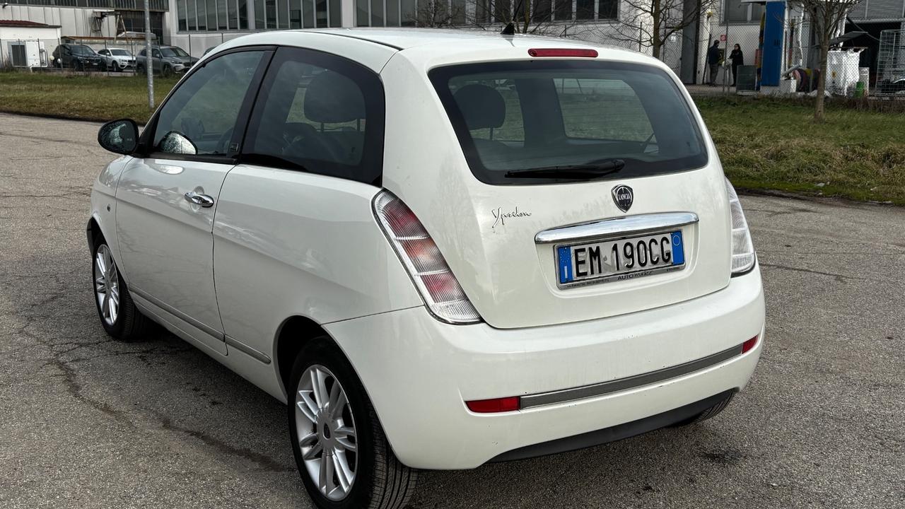 Lancia Ypsilon 1.4 Unyca Ecochic GPL