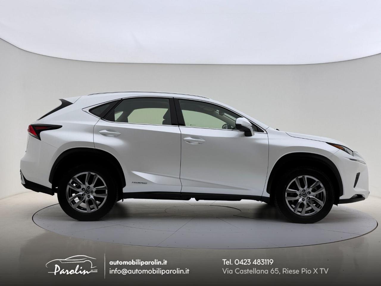 LEXUS NX 300h Hybrid 4WD Premium Pelle-CarPlay-Telecamera-ACC